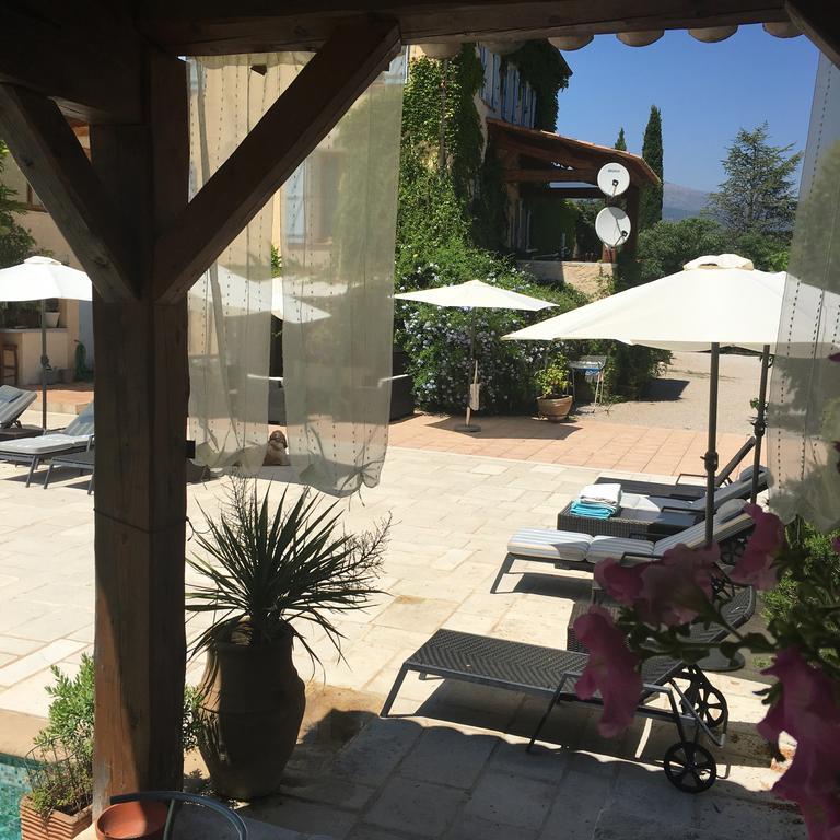 Le Mas Shabanou Bed & Breakfast Roquefort-les-Pins Exterior foto