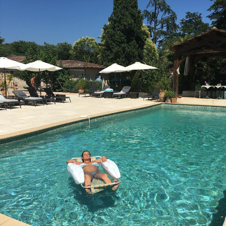 Le Mas Shabanou Bed & Breakfast Roquefort-les-Pins Exterior foto