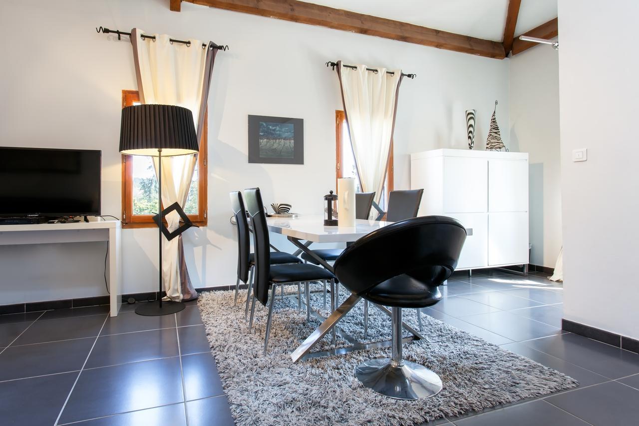 Le Mas Shabanou Bed & Breakfast Roquefort-les-Pins Exterior foto
