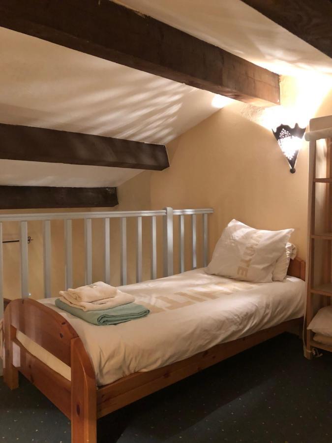 Le Mas Shabanou Bed & Breakfast Roquefort-les-Pins Exterior foto