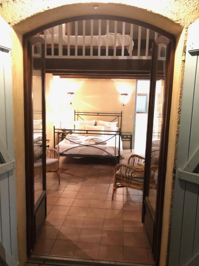 Le Mas Shabanou Bed & Breakfast Roquefort-les-Pins Exterior foto