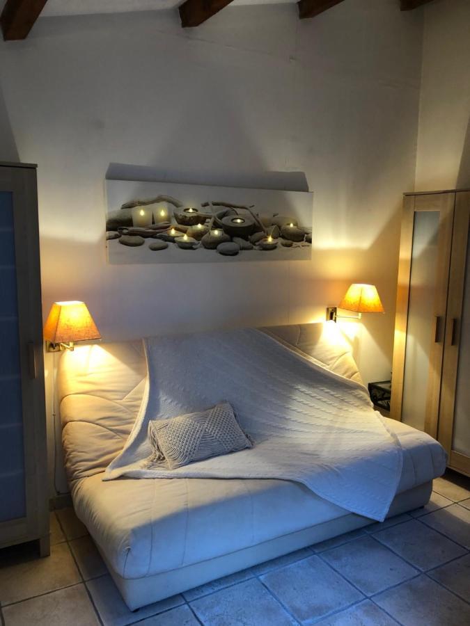 Le Mas Shabanou Bed & Breakfast Roquefort-les-Pins Exterior foto