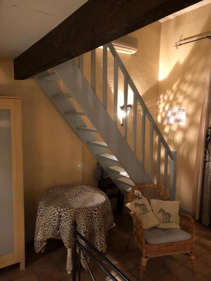 Le Mas Shabanou Bed & Breakfast Roquefort-les-Pins Exterior foto